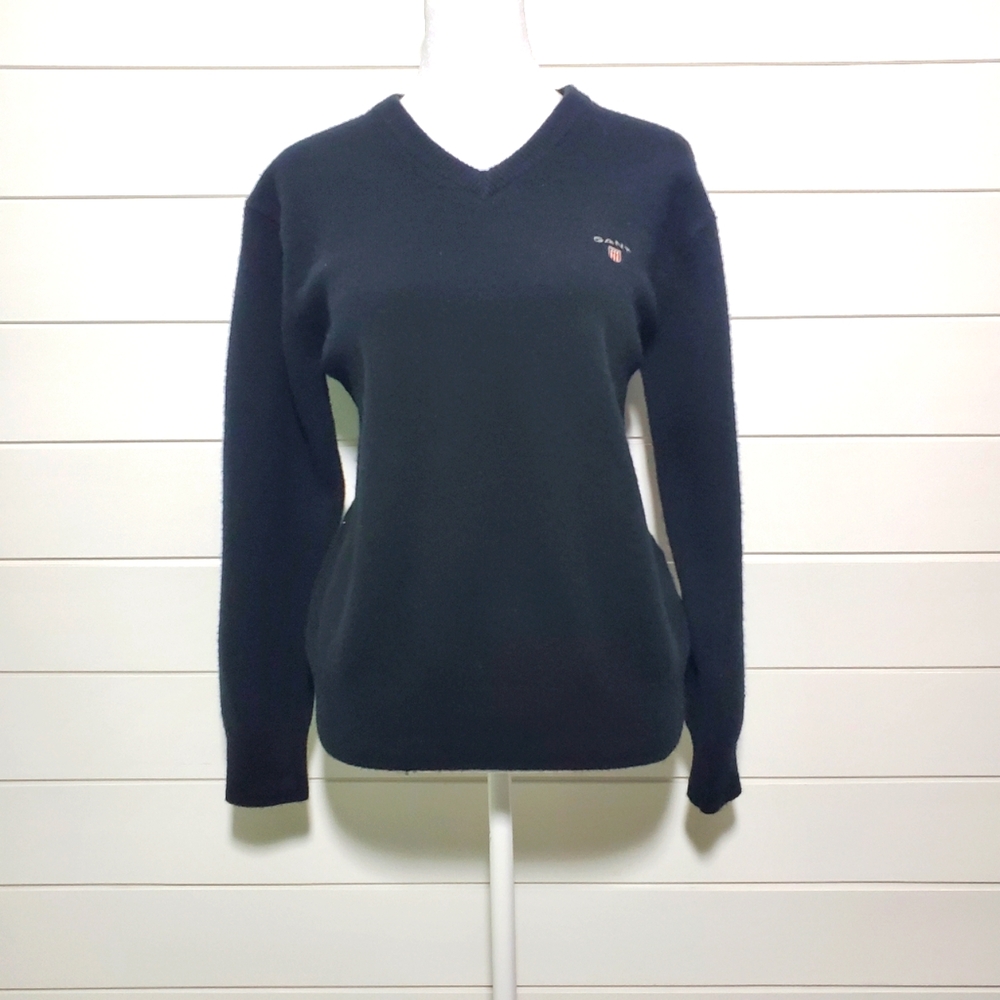 Gant Black V-Neck Sweater for Women